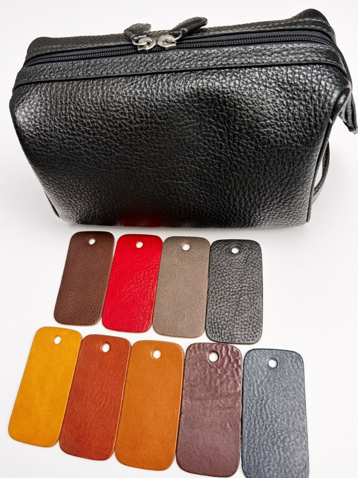 Pebble travel kit with colour chips