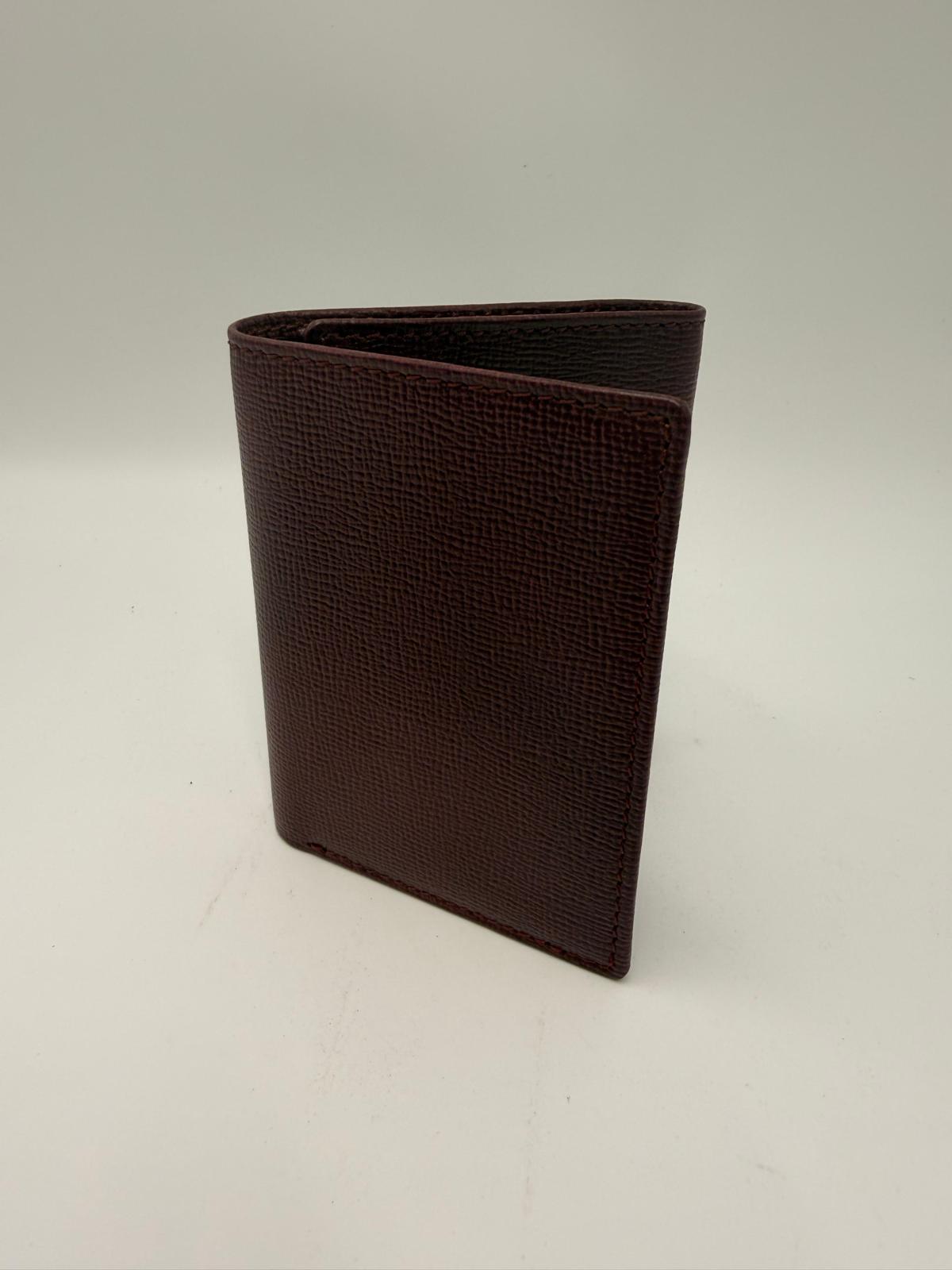 Trifold wallet